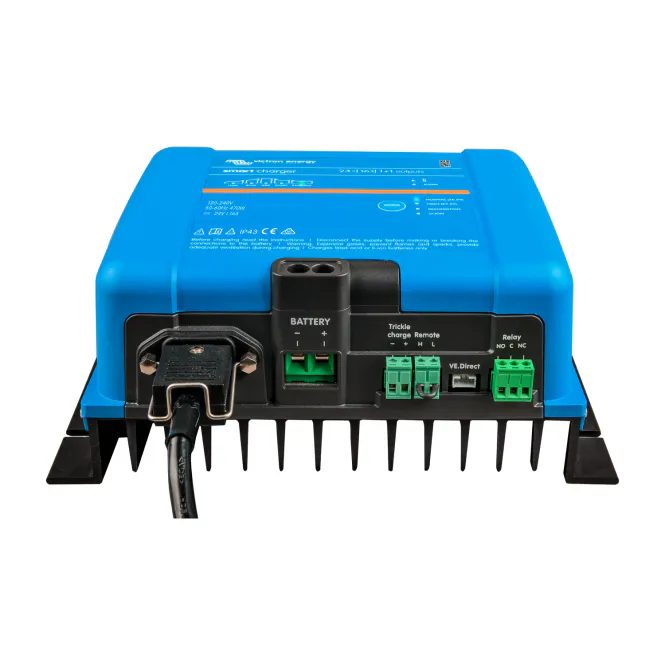Hovedbilde Victron Phoenix Smart IP43 Batterilader 24V 16A 1+1 kanaler